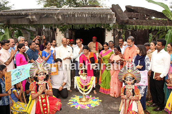 ಬಾರಕೂರು ಕತ್ತಲೆ ಬಸದಿಯಲ್ಲಿ ಪ್ರವಾಸೋದ್ಯಮ ದಿನಾಚರಣೆಗೆ ಚಾಲನೆ